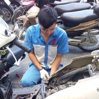 cưu hộ xe máy quận 2
